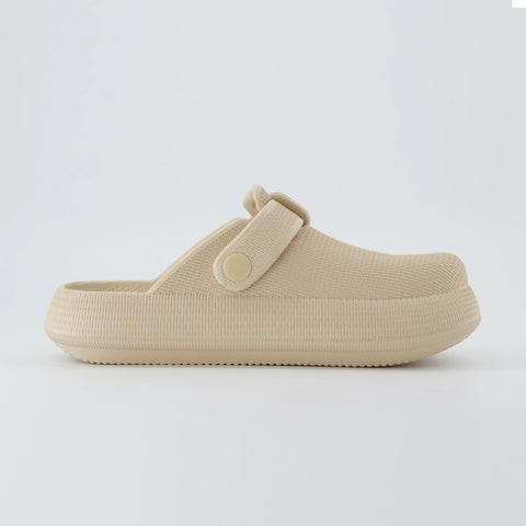 Fable Cloud Clog